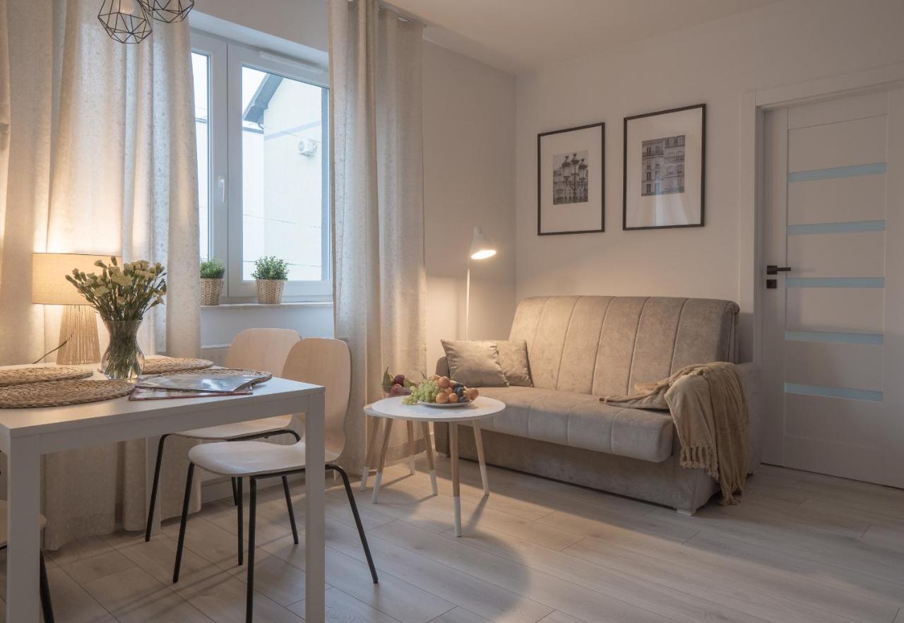 Apartament Clever 1 Kamienica Grochow Варшава Екстер'єр фото
