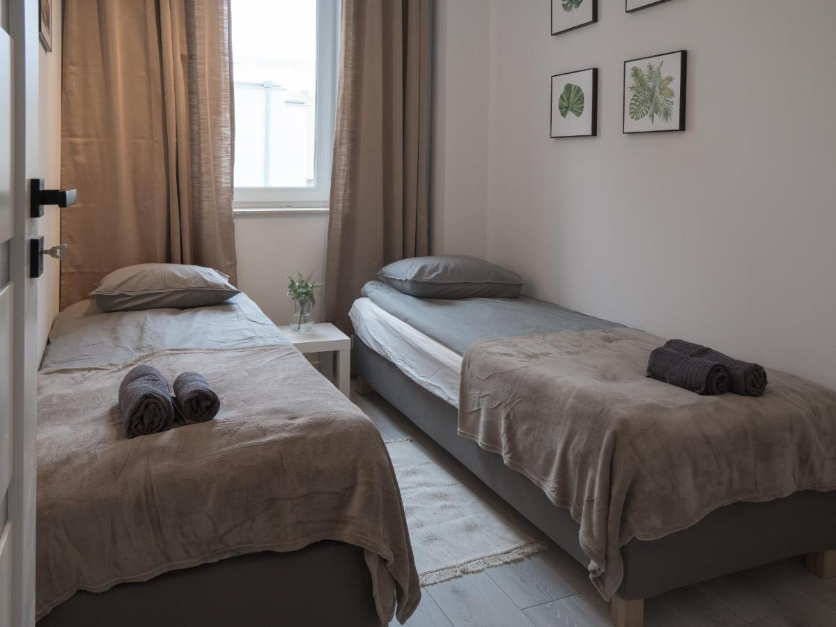 Apartament Clever 1 Kamienica Grochow Варшава Екстер'єр фото